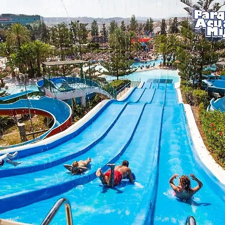 Marina 2 - פואנגירולה