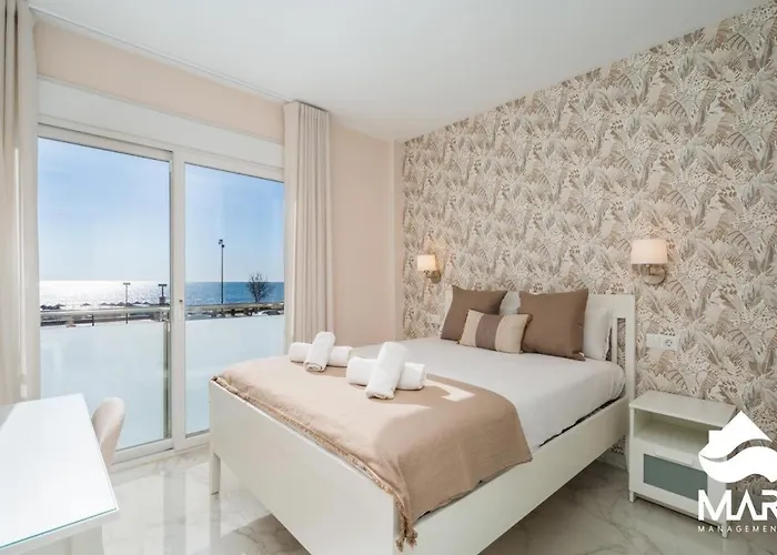 Marina 2 - פואנגירולה