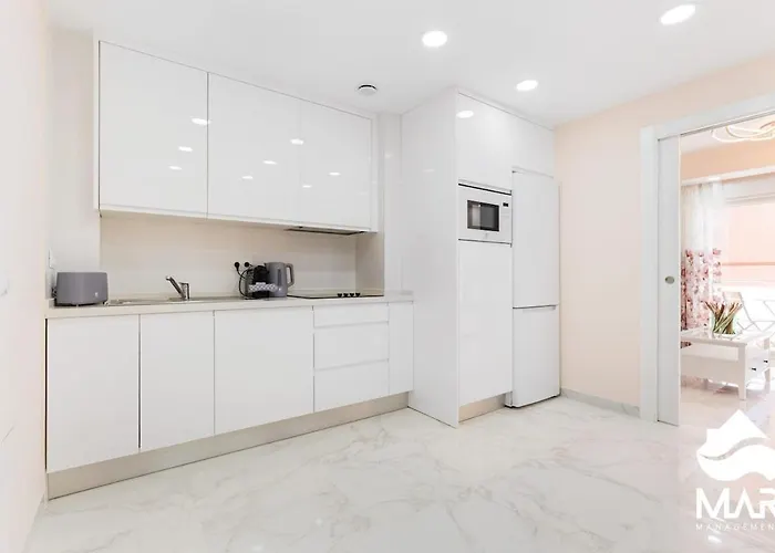 Marina 2 - פואנגירולה